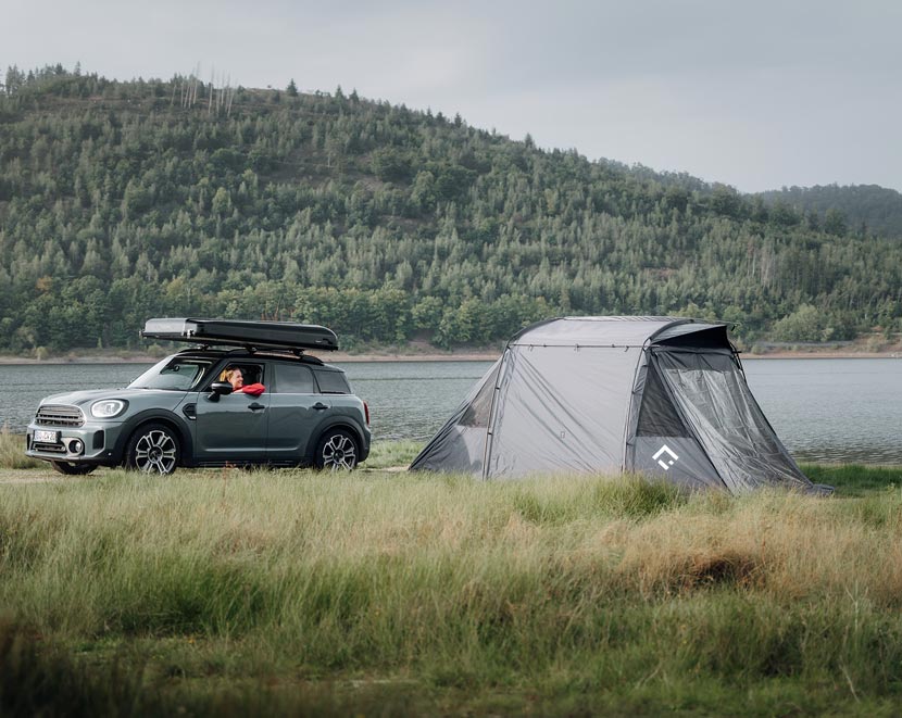 dachzelt-tedpop-zwei-eingaenge-mini-countryman-slider-012